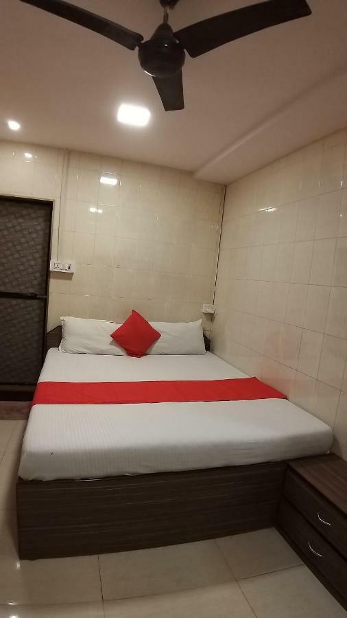 مومباي Hotel Saim Palace المظهر الخارجي الصورة